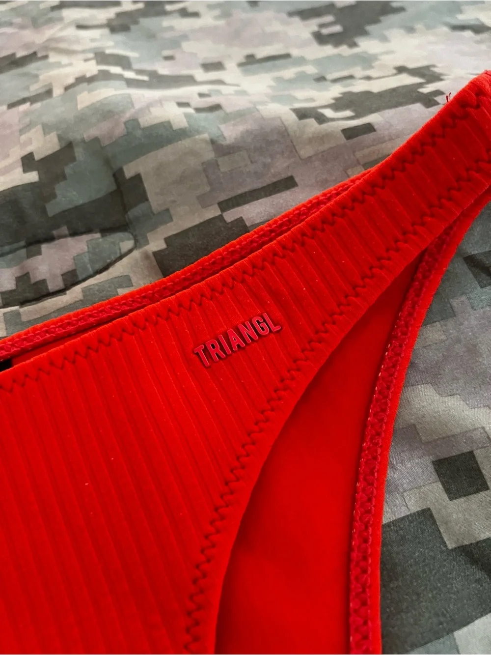 triangl swimwear Ribbed Bright Red Bikini Piece
